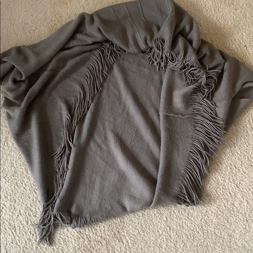 Gray cape.